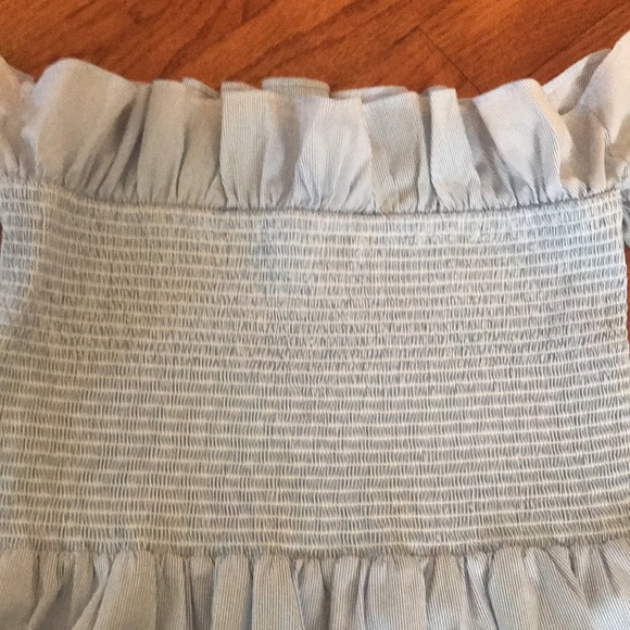 Striped off the shoulder - Picture 2 of 3